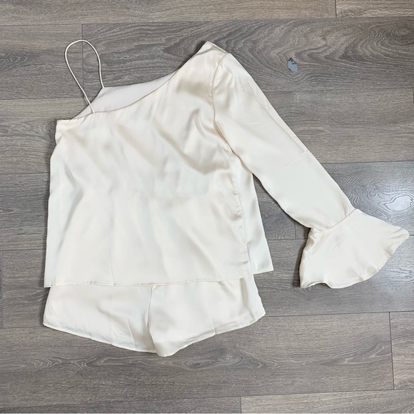 Sabo Skirt Luxe Satin Romper One Shoulder Flare Long Sleeve Playsuit Jumpsuit - Picture 14 of 16